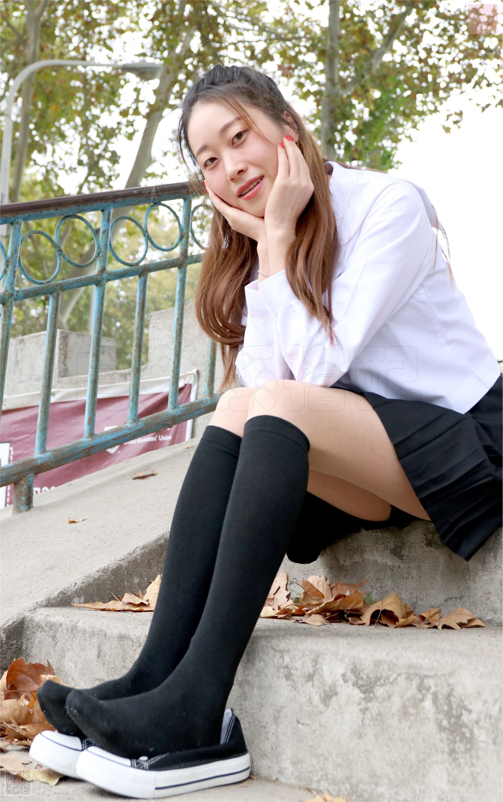 SiHua思话  SH041 伊一 JK的第一次尝试